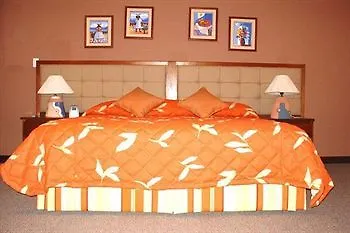S.J. Suites Hotel San Juan 2*,