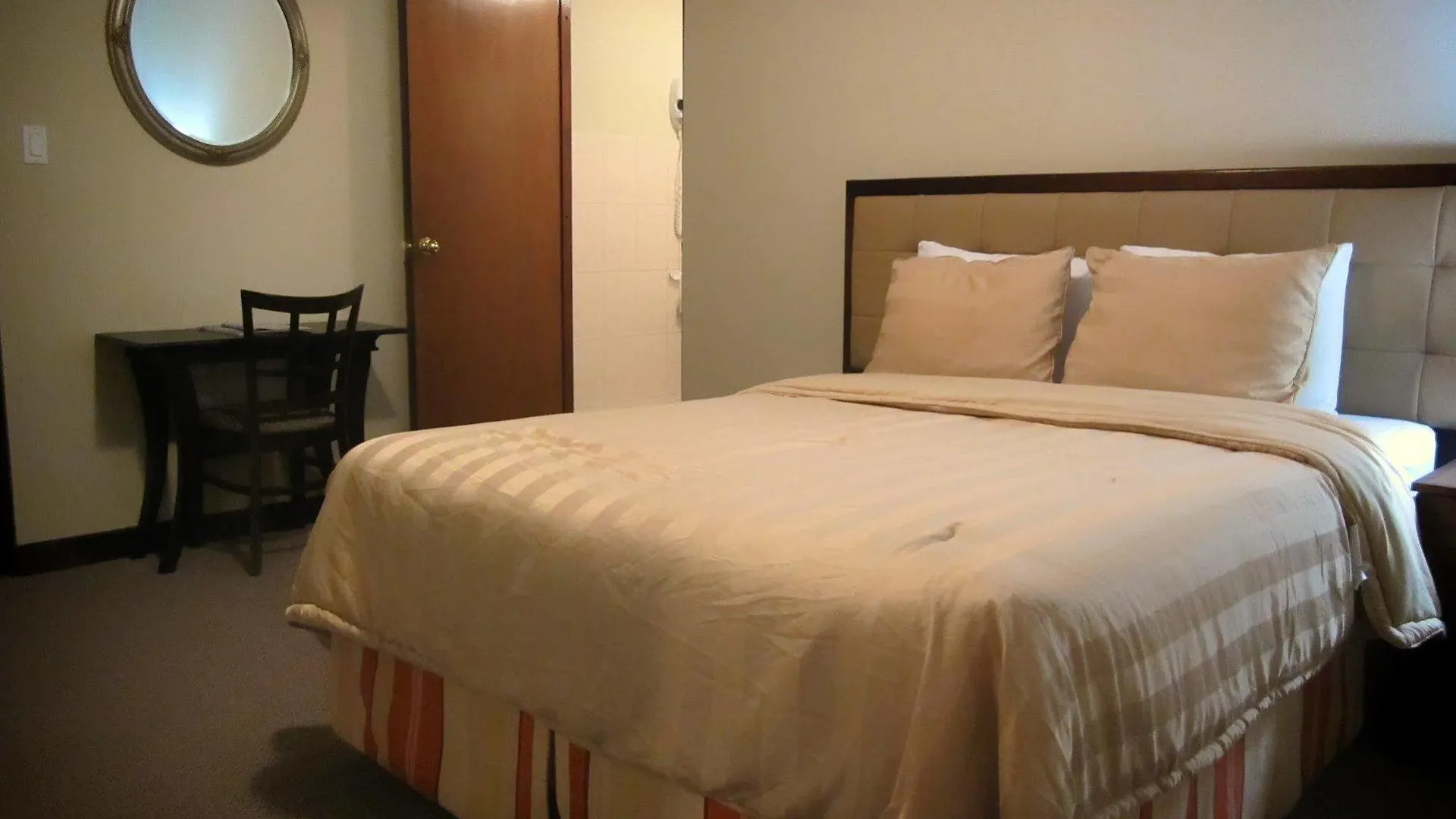 S.J. Suites Hotel San Juan